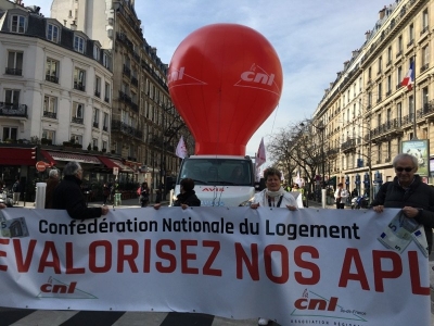 montgolfière gonflable pour manifestation de syndicats